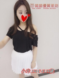 12k【小米】年輕漂亮的美眉 長髮飄飄 男生心中的文藝女神 床上很敏感~讓客人很滿足唷~