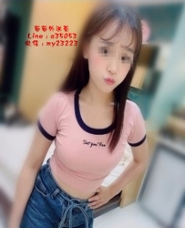 10k【潘潘】擁有一對大大的雙峰 服務很熱情 很喜歡舔JJ和蛋蛋哦