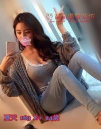 8k【夏天】豐滿大奶  狂野性 有挑戰性 有經常鍛煉  耐幹型  腰力超好的噢